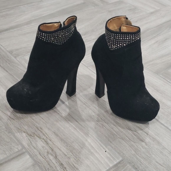 Black Ankle boots - Picture 5 of 6